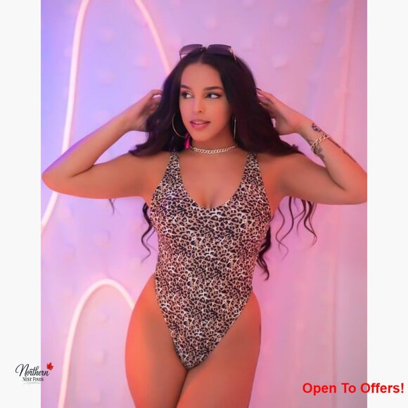 High Cut Low Back One Piece Swimwear with Adjustable Straps - Picture 2 of 7